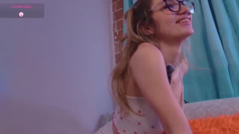 Snapshot of lucy_priincess chatting on February 2025 07:20:01 AM lucy online show from February 2025 07:20:01 AM