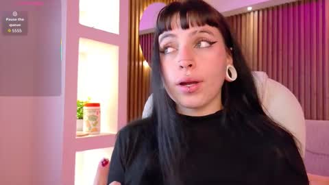 Snapshot of lucy_smith7 chatting on November 2025 03:49:02 AM Sofia online show from November 2025 03:49:02 AM