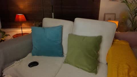 luciana online show from November 2025 01:08:01 AM