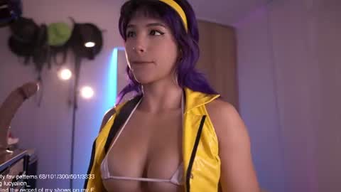 Lucy Alien  online show from June 2026 02:31:01 PM