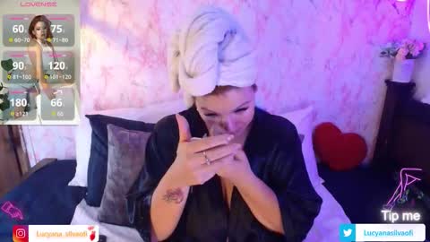 Lucyana Silva online show from September 2025 01:14:02 PM