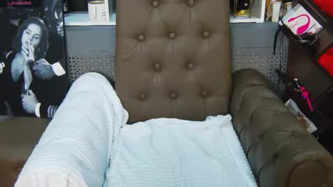 LucyBelli online show from September 2025 01:53:01 AM