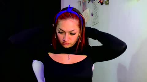 Snapshot of lucycherry__ chatting on February 2025 01:26:02 AM LUCIA  online show from February 2025 01:26:02 AM