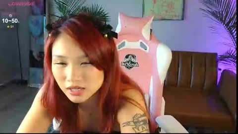 Snapshot of lucydelrey57 chatting on February 2025 09:48:01 PM lucydelrey57 online show from February 2025 09:48:01 PM