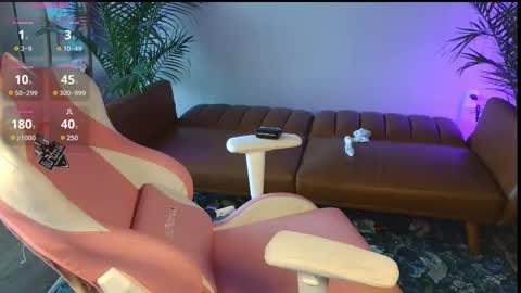 Snapshot of lucydelrey57 chatting on March 2025 05:46:01 PM lucydelrey57 online show from March 2025 05:46:01 PM