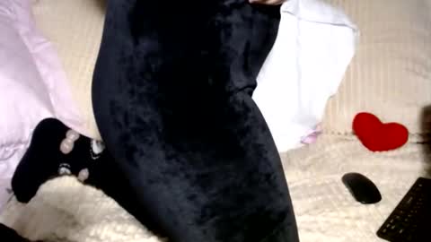 Snapshot of lucygolds chatting on December 2024 03:22:02 PM LucyGoldS online show from December 2024 03:22:02 PM