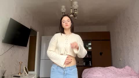 Anna online show from October 2025 05:43:02 AM