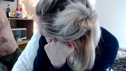 Lucy Loves Lookers online show from December 2024 01:51:01 AM