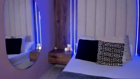 Lucy online show from February 2026 04:32:01 PM