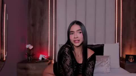 Snapshot of lucysalvatore chatting on July 2026 01:10:02 AM Lucy online show from July 2026 01:10:02 AM