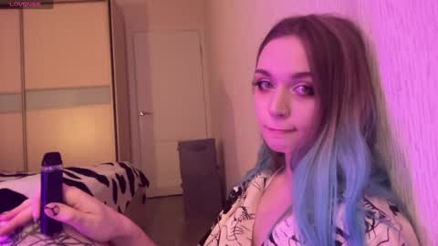 Lucy online show from January 2025 08:22:01 PM