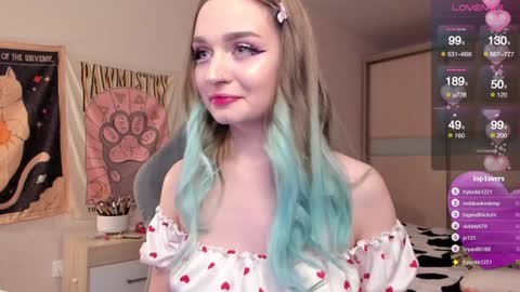 Lucy online show from February 2025 07:55:01 PM