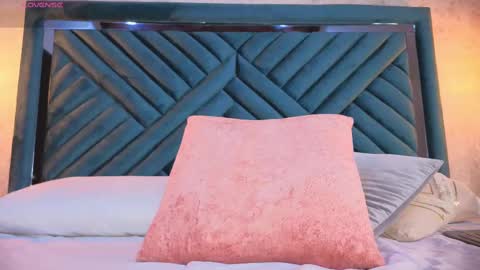 Snapshot of lucyvega4 chatting on September 2025 04:49:01 AM Lucy online show from September 2025 04:49:01 AM