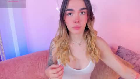 Snapshot of lucyvega4 chatting on October 2025 05:04:02 AM Lucy online show from October 2025 05:04:02 AM