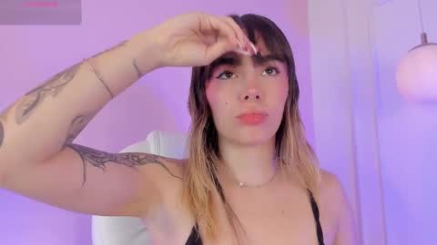 Snapshot of lucyvega4 chatting on November 2025 03:34:01 AM Lucy online show from November 2025 03:34:01 AM