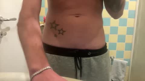 Snapshot of ludo8999814603 chatting on October 2025 07:05:02 AM ludo8999814603 online show from October 2025 07:05:02 AM