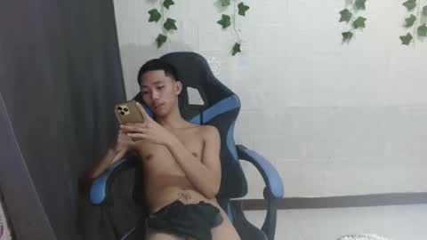 lui_the_fucker online show from October 2025 11:14:01 PM