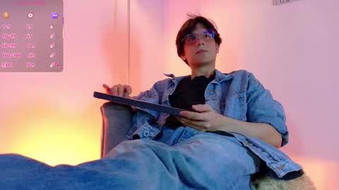 Lui online show from March 2026 03:56:01 AM