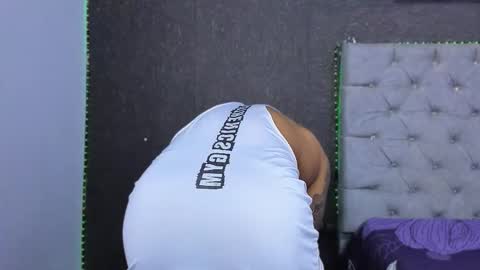 Snapshot of luigi_hot_ chatting on November 2025 12:11:02 PM Luigi Independent model online show from November 2025 12:11:02 PM