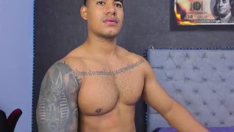 Snapshot of luigi_hot_ chatting on November 2025 02:50:02 PM Luigi Independent model online show from November 2025 02:50:02 PM