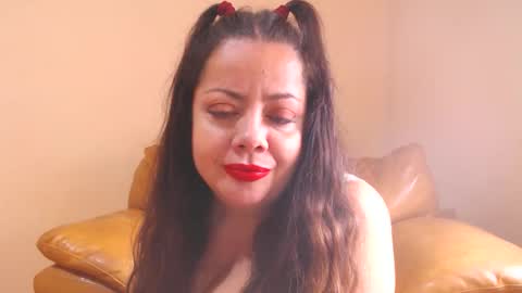 Cassie online show from October 2025 07:30:02 AM