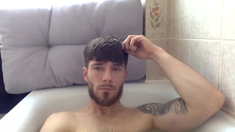 Luis Badx online show from April 2026 01:45:02 PM