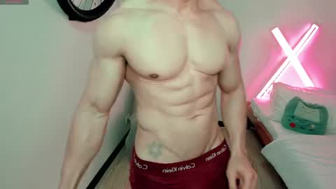 Snapshot of luisfernikesportboy chatting on July 2026 09:14:01 PM Luis Fer PVT IS OPEN online show from July 2026 09:14:01 PM