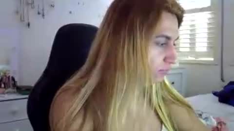 Snapshot of luizacandy chatting on July 2026 03:48:02 PM luizacandy online show from July 2026 03:48:02 PM