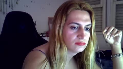 Snapshot of luizacandy chatting on July 2026 12:06:02 AM luizacandy online show from July 2026 12:06:02 AM