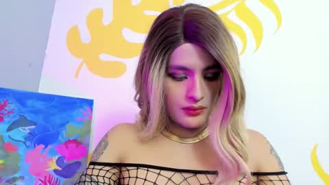 Luka Castillo online show from October 2025 04:21:01 AM