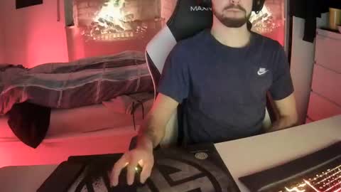 lukasschoetz online show from February 2025 12:26:02 PM