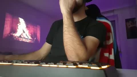 lukasschoetz online show from November 2025 07:12:02 PM