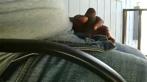 Luke online show from November 2025 07:12:01 PM