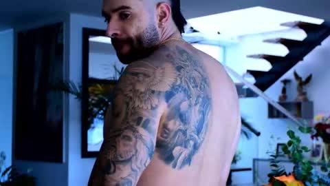 Lukhas f4f online show from February 2026 09:16:02 PM