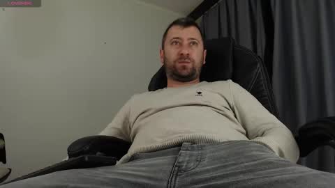 Sir Alex online show from November 2025 11:40:02 AM