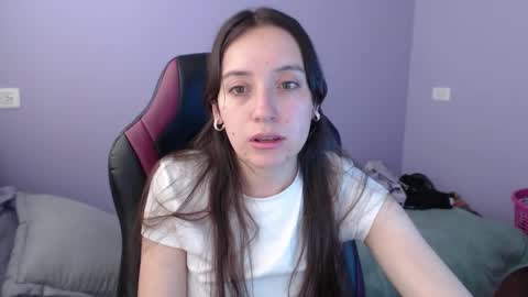 Snapshot of lula_05 chatting on October 2025 02:29:01 PM Vicky online show from October 2025 02:29:01 PM