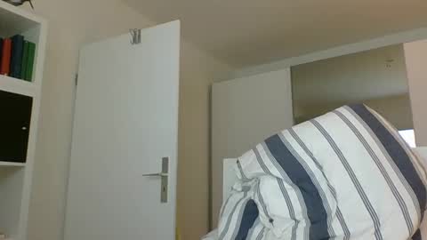 Snapshot of luley58 chatting on February 2025 06:08:02 AM luley58 online show from February 2025 06:08:02 AM