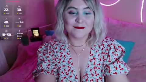 lulovia online show from June 2026 10:36:02 PM