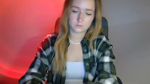 Snapshot of lulu_baby1 chatting on November 2025 08:53:02 PM Lulu Baby18 online show from November 2025 08:53:02 PM