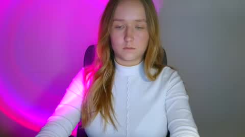 Snapshot of lulu_baby1 chatting on November 2025 07:03:02 PM Lulu Baby18 online show from November 2025 07:03:02 PM