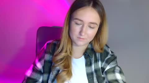 Snapshot of lulu_baby1 chatting on November 2025 08:08:02 PM Lulu Baby18 online show from November 2025 08:08:02 PM