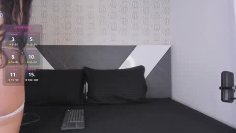 lulu_mei_ online show from March 2026 11:37:01 AM