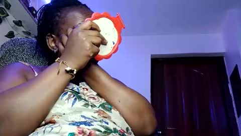 lulu_sparks1 online show from November 2025 07:40:01 AM