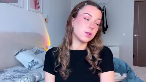 lulu berry online show from June 2026 02:20:02 AM