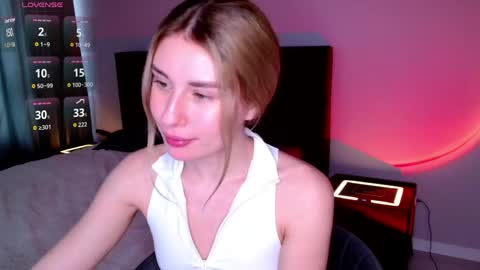 Roxy 3 online show from April 2026 08:24:01 AM