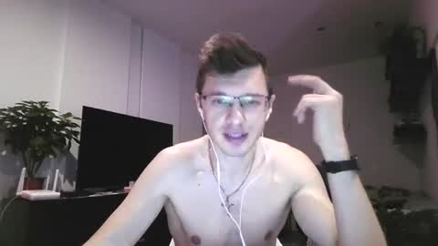 Snapshot of lumberjack__666 chatting on June 2026 10:26:01 AM Andrew independent model 2000-0000 CET daily online show from June 2026 10:26:01 AM