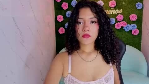 Snapshot of lumi_luxury_s chatting on March 2026 04:03:02 PM Lumi online show from March 2026 04:03:02 PM