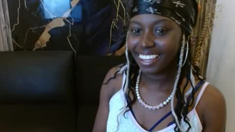 luna253951 online show from May 2026 07:20:01 PM