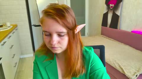 Luna online show from May 2026 07:11:02 PM
