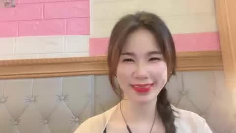 Luna online show from April 2026 07:49:01 AM